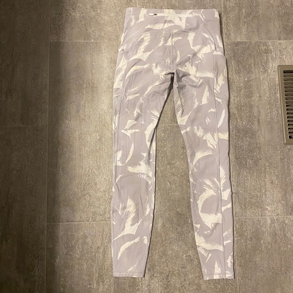 New Lululemon Leggings - Picture 2 of 7